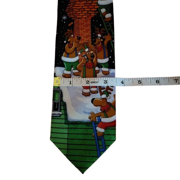 MMG Yule Hallmark Christmas Tie Navy Blue Santa Stuck in the Fireplace - Picture 11 of 12